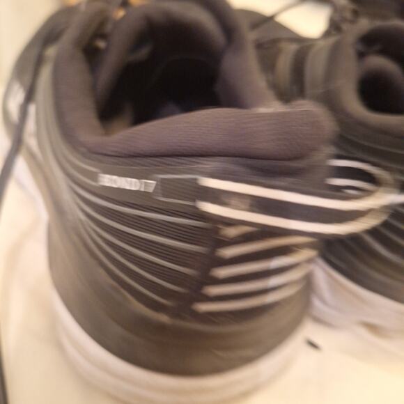 Hoka One Bondi 7 Black White Running Shoes Men's US Size 11 1110519 BWHT - Picture 3 of 8